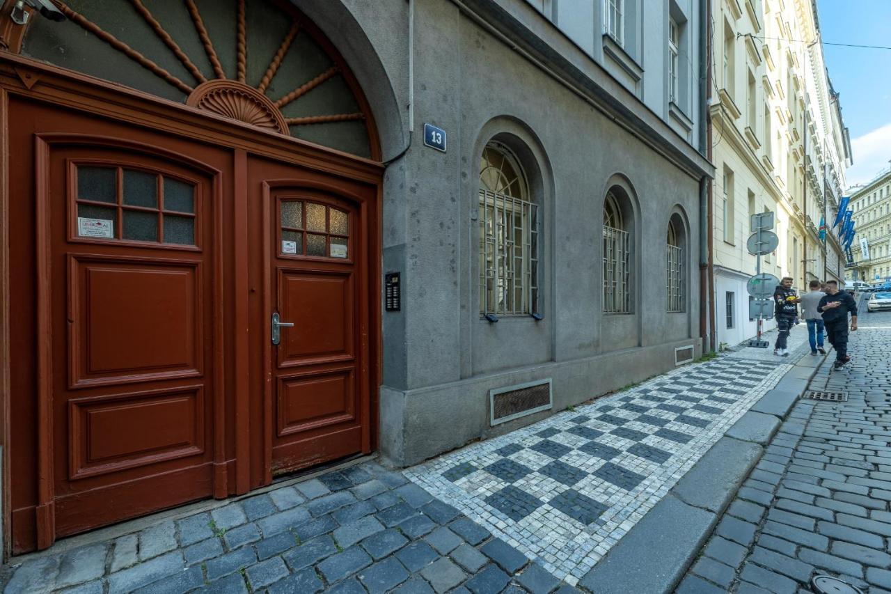Spacious 3 Bedroom Apartment In The Heart Of Prague Ngoại thất bức ảnh