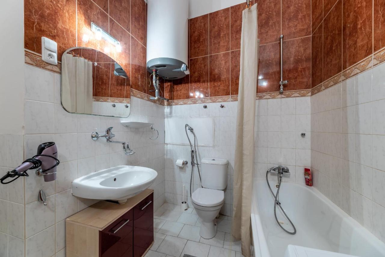 Spacious 3 Bedroom Apartment In The Heart Of Prague Ngoại thất bức ảnh